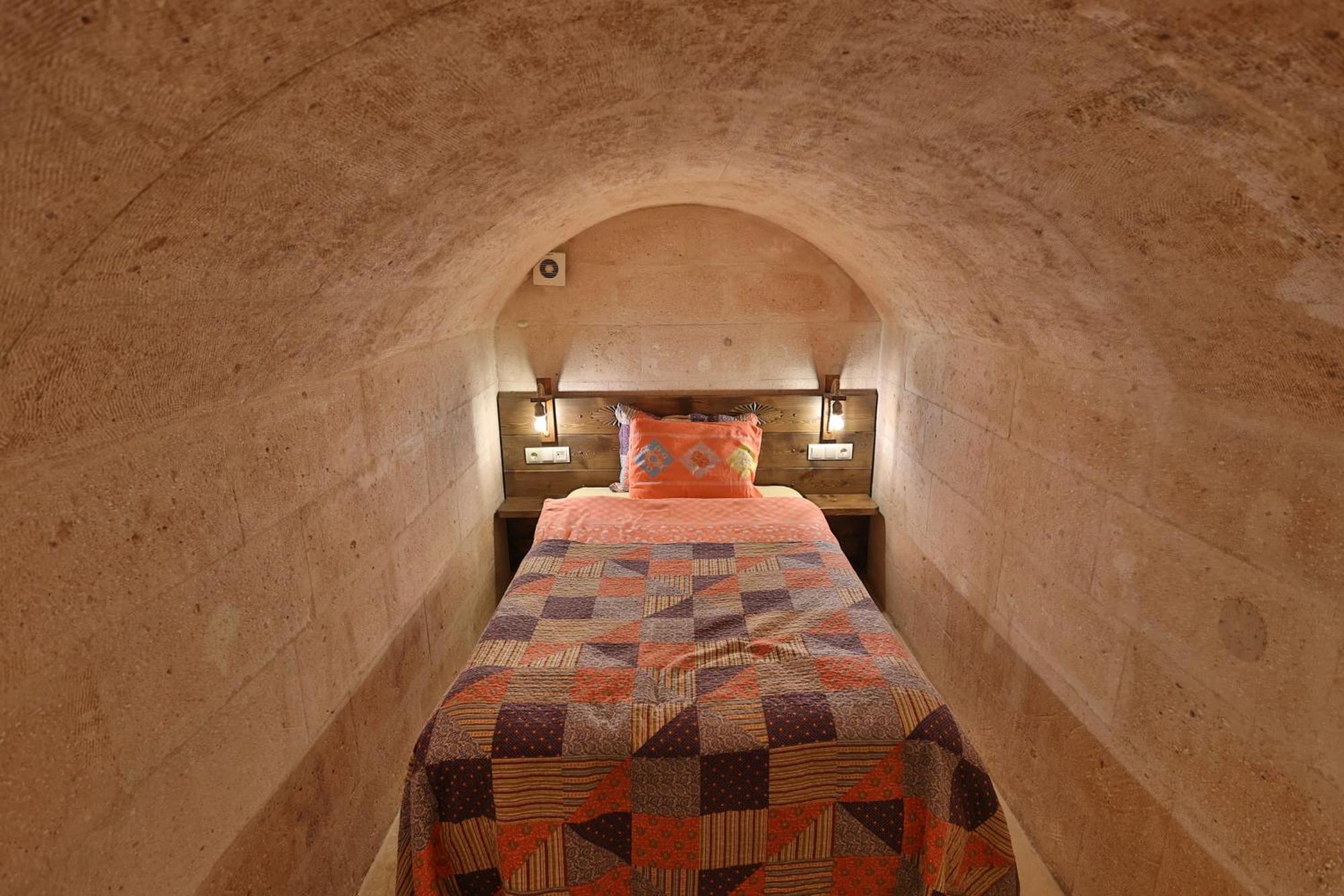 Demisos Caves Hotel Урґюп Екстер'єр фото